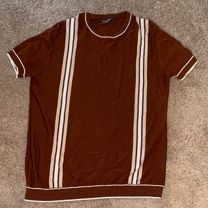 Men's Brown Short-Sleeve Knit Tee with Cream Stripe Accents